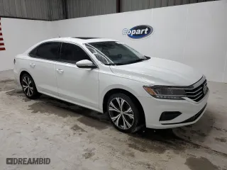 2021 Volkswagen Passat 2.0T SE with VIN 1VWSA7A30MC005286, listed as a Copart auction lot 84006354 with 67,813 mi miles and Clean Title. Bid and sale history available at carsss.com. Image 4.