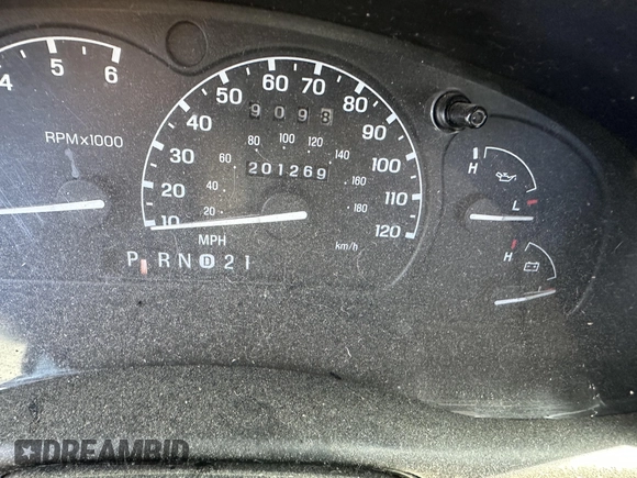 2001 Ford Ranger XL with VIN 1FTYR10UX1TA91831, listed as a IAAI auction lot 42075599 with 201,269 mi miles and . Bid and sale history available at carsss.com. Image 6.