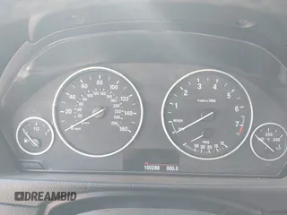 2014 BMW 3 Series 328i xDrive с VIN WBA3B5G55ENS07237, выставлен на аукционе IAAI как лот 41885237 с пробегом 100 288 миль миль и . История ставок и продаж доступна на DreamBid. Изображение 7.