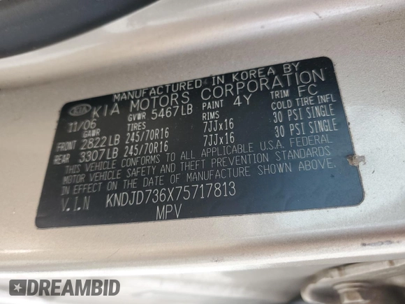 2007 Kia Sorento LX with VIN KNDJD736X75717813, listed as a Copart auction lot 56456025 with 145,722 mi miles and Salvage title. Bid and sale history available at DreamBid. Image 13.