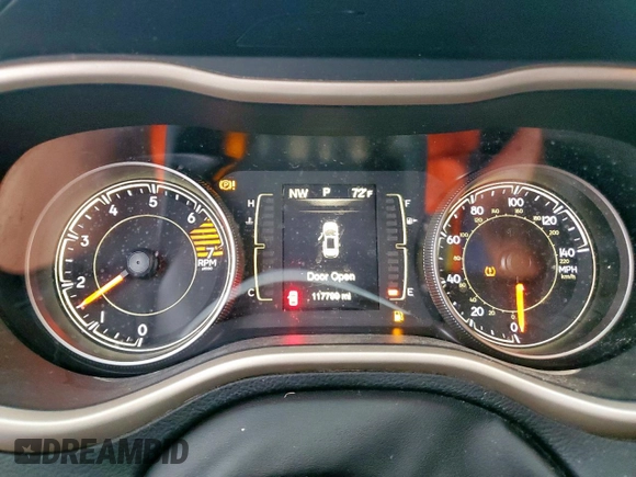 2017 Jeep Cherokee Latitude with VIN 1C4PJLCB1HW650961, listed as a Copart auction lot 54861855 with 117,799 mi miles and Salvage Title. Bid and sale history available at carsss.com. Image 9.