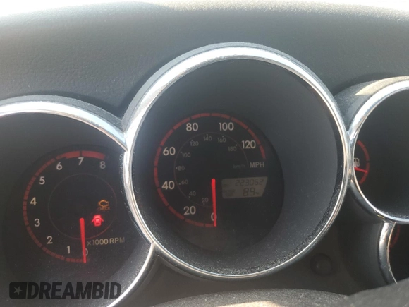 2004 Pontiac Vibe with VIN 5Y2SL628X4Z465215, listed as a Copart auction lot 74064114 with 223,062 mi miles and Salvage Title. Bid and sale history available at carsss.com. Image 9.