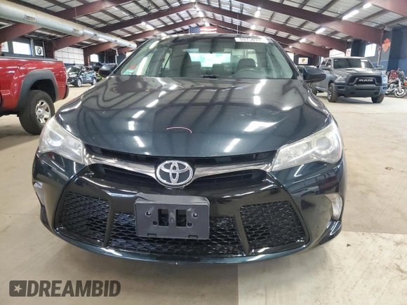 2015 Toyota Camry XLE z VIN 4T1BF1FK4FU109418, wystawiony jako Copart lot #59730705 z przebiegiem 120 748 mil mil oraz Szkoda całkowita • Salvage title. Historia ofert i sprzedaży dostępna na DreamBid. Obrazek 5.