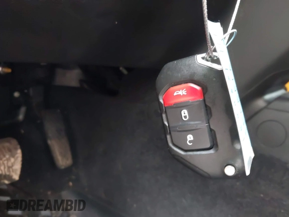 2019 Jeep Wrangler Unlimited Sport S z VIN 1C4HJXDNXKW565788, wystawiony jako IAAI lot #42265966 z przebiegiem 10 695 mil mil oraz . Historia ofert i sprzedaży dostępna na DreamBid. Obrazek 11.
