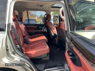 2016 Lexus LX 570 with VIN JTJHY7AX7G4203810, listed as a Copart auction lot 80800914 with 296,703 mi miles and Clean Title. Bid and sale history available at DreamBid. Image 6.