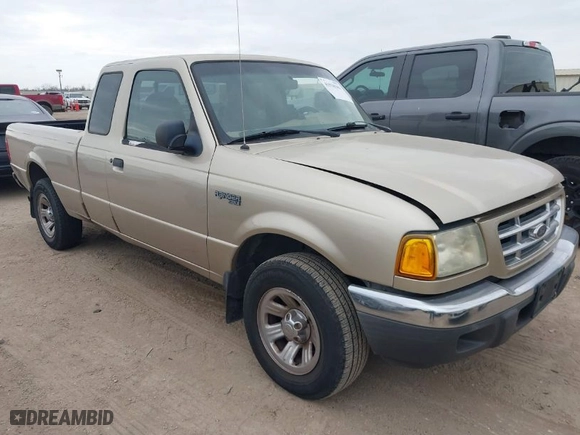 2002 Ford Ranger XL with VIN 1FTYR14V92PB66581, listed as a IAAI auction lot 41520301 with 169,072 mi miles. Bid and sale history available at carsss.com. Image 1.