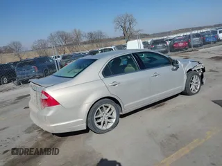 2010 Ford Fusion SEL with VIN 3FAHP0JG8AR255772, listed as a IAAI auction lot 41704257 with 169,547 mi miles. Bid and sale history available at carsss.com. Image 4.