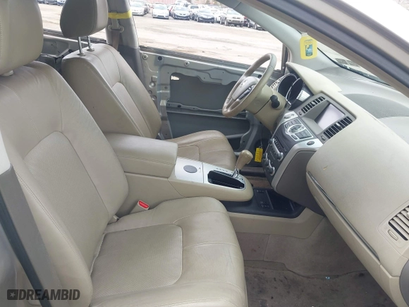 2010 Nissan Murano LE with VIN JN8AZ1MW0AW126778, listed as a IAAI auction lot 41911025 with 147,566 mi miles. Bid and sale history available at carsss.com. Image 5.