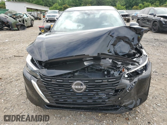 2024 Nissan Sentra S with VIN 3N1AB8BV9RY357625, listed as a Copart auction lot 59694214 with 370 mi miles and Salvage Title. Bid and sale history available at carsss.com. Image 5.