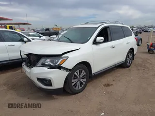 2017 Nissan Pathfinder SV with VIN 5N1DR2MMXHC668443, listed as a IAAI auction lot 42020905 with 109,417 mi miles. Bid and sale history available at carsss.com. Image 17.