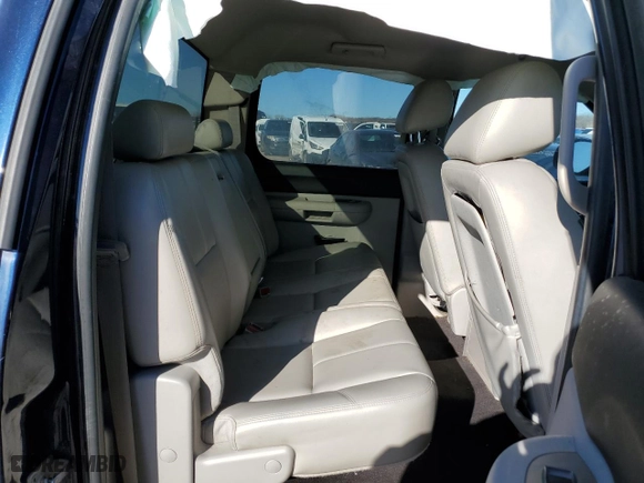 2010 Chevrolet Silverado 1500 LT with VIN 3GCRKSE35AG212891, listed as a Copart auction lot 46553805 with 172,958 mi miles and Salvage Title. Bid and sale history available at carsss.com. Image 10.