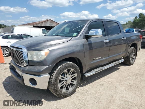 2013 Toyota Tundra z VIN 5TFEM5F13DX060407, wystawiony jako Copart lot #56906595 z przebiegiem 226 651 mil mil oraz Szkoda całkowita • Salvage title. Historia ofert i sprzedaży dostępna na DreamBid. Obrazek 1.