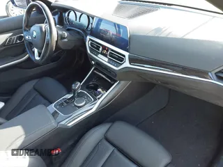 2020 BMW 3 Series 330i xDrive with VIN 3MW5R7J00L8B32413, listed as a IAAI auction lot 41940191 with 46,406 mi miles. Bid and sale history available at carsss.com. Image 5.