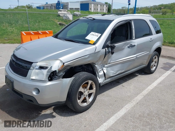 2007 Chevrolet Equinox LT z VIN 2CNDL63F376009994, wystawiony jako IAAI lot #42063338 z przebiegiem 176 656 mil mil oraz . Historia ofert i sprzedaży dostępna na DreamBid. Obrazek 18.