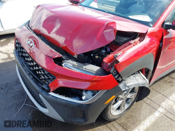 2022 Hyundai Kona SEL with VIN KM8K62AB6NU910444, listed as a IAAI auction lot 42017223 with 40,138 mi miles and . Bid and sale history available at carsss.com. Image 6.