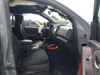 2022 Nissan Frontier SV z VIN 1N6ED1EJ3NN661336, wystawiony jako IAAI lot #42331182 z przebiegiem Nie podano mil oraz . Historia ofert i sprzedaży dostępna na DreamBid. Obrazek 5.