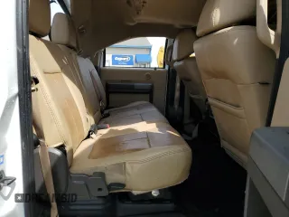 2011 Ford F-250 XL z VIN 1FT7W2BT2BEA55989, wystawiony jako Copart lot #50039375 z przebiegiem 213 529 mil mil oraz Nie do naprawy • Non repairable. Historia ofert i sprzedaży dostępna na DreamBid. Obrazek 10.