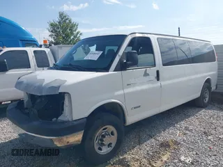 2006 Chevrolet Express Passenger with VIN 1GAHG39U161100741, listed as a IAAI auction lot 42606645 with Not provided miles and . Bid and sale history available at DreamBid. Image 2.