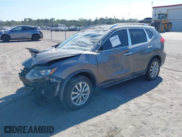 2017 Nissan Rogue SV with VIN KNMAT2MT7HP559334, listed as a IAAI auction lot 41913965 with 92,543 mi miles. Bid and sale history available at carsss.com. Image 17.