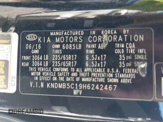 2017 Kia Sedona LX with VIN KNDMB5C19H6242467, listed as a IAAI auction lot 41836591 with 95,403 mi miles. Bid and sale history available at carsss.com. Image 9.