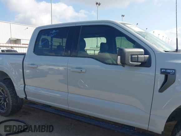 2023 Ford F-150 XL with VIN 1FTFW1E84PFA28761, listed as a IAAI auction lot 41532863 with 32,929 mi miles. Bid and sale history available at carsss.com. Image 14.