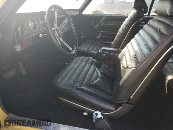 1970 Oldsmobile Cutlass z VIN 336870M260230, wystawiony jako Copart lot #69218634 z przebiegiem 99 839 mil mil oraz Szkody całkowita. Historia ofert i sprzedaży dostępna na DreamBid. Obrazek 7.