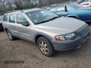 2002 Volvo V70 с VIN YV1SZ58D421062804, выставлен на аукционе IAAI как лот 42011719 с пробегом Не указан миль и . История ставок и продаж доступна на DreamBid. Изображение 1.