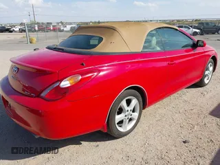 2005 Toyota Solara SE z VIN 4T1FA38P15U062271, wystawiony jako IAAI lot #42556660 z przebiegiem 159 070 mil mil oraz . Historia ofert i sprzedaży dostępna na DreamBid. Obrazek 4.