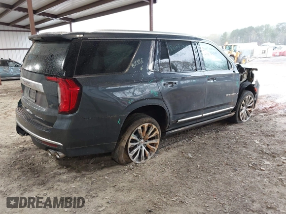 2021 GMC Yukon Denali with VIN 1GKS2DKL8MR382804, listed as a IAAI auction lot 41903616 with 35,296 mi miles. Bid and sale history available at carsss.com. Image 4.