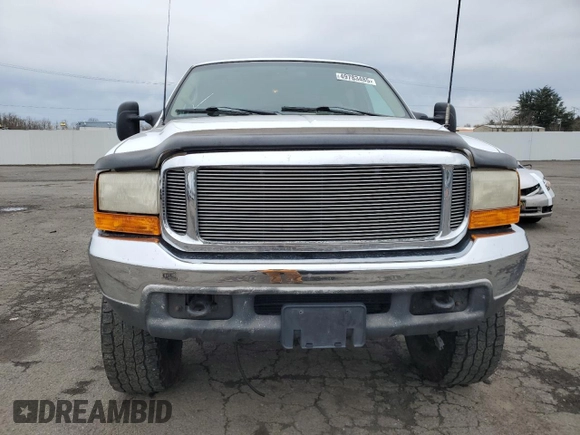 2000 Ford F-350 XL with VIN 1FTSW31FXYEA87819, listed as a Copart auction lot 49783485 with 244,751 mi miles and Salvage Title. Bid and sale history available at DreamBid. Image 5.