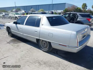 1994 Cadillac DeVille with VIN 1G6KD52B9RU261872, listed as a IAAI auction lot 41951852 with 146,963 mi miles. Bid and sale history available at carsss.com. Image 3.