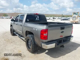 2012 Chevrolet Silverado 1500 LT with VIN 1GCPKSE7XCF183046, listed as a IAAI auction lot 41940526 with 261,566 mi miles and . Bid and sale history available at DreamBid. Image 3.