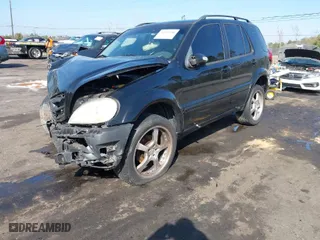 2004 Mercedes-Benz M-Class 3.5L with VIN 4JGAB57E34A460536, listed as a IAAI auction lot 41511246 with 172,556 mi miles. Bid and sale history available at carsss.com. Image 2.