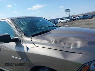 2010 Dodge 1500 SLT z VIN 1D7RV1CT7AS229291, wystawiony jako IAAI lot #41566144 z przebiegiem 130 639 mil mil oraz . Historia ofert i sprzedaży dostępna na DreamBid. Obrazek 6.