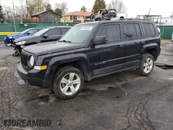 2016 Jeep Patriot Latitude z VIN 1C4NJRFB6GD500473, wystawiony jako Copart lot #54209335 z przebiegiem 157 945 mil mil oraz Szkoda całkowita • Salvage title. Historia ofert i sprzedaży dostępna na DreamBid. Obrazek 1.