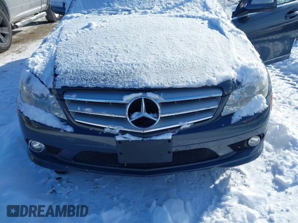 2008 Mercedes-Benz C 300 Sport with VIN WDDGF81X38F194240, listed as a IAAI auction lot 41355340 with Not Provided miles and . Bid and sale history available at DreamBid. Image 6.