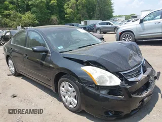 2012 Nissan Altima S z VIN 1N4AL2AP1CN431799, wystawiony jako IAAI lot #42408364 z przebiegiem 136 332 mil mil oraz . Historia ofert i sprzedaży dostępna na DreamBid. Obrazek 1.