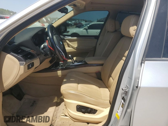 2010 BMW X5 35d with VIN 5UXFF0C57ALT75334, listed as a Copart auction lot 53064495 with 111,348 mi miles and Clean Title. Bid and sale history available at carsss.com. Image 7.