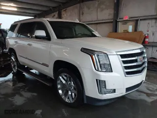 2015 Cadillac Escalade Premium with VIN 1GYS3NKJ8FR688489, listed as a IAAI auction lot 41914908 with 98,775 mi miles. Bid and sale history available at carsss.com. Image 1.