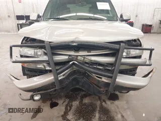 2006 Chevrolet Tahoe Z71 with VIN 1GNEK13T66R122708, listed as a IAAI auction lot 41990595 with 174,787 mi miles and . Bid and sale history available at DreamBid. Image 6.