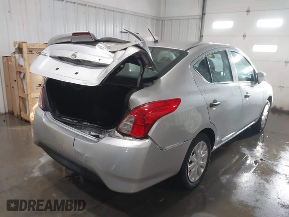 2019 Nissan Versa SV with VIN 3N1CN7AP4KL846496, listed as a IAAI auction lot 41145921 with 52,795 mi miles and . Bid and sale history available at DreamBid. Image 6.