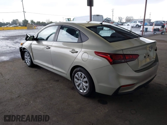 2018 Hyundai Accent SE with VIN 3KPC24A37JE024036, listed as a IAAI auction lot 41939754 with 72,249 mi miles and . Bid and sale history available at carsss.com. Image 3.