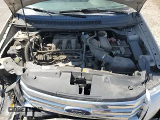 2008 Ford Taurus X SEL z VIN 1FMDK02W58GA27299, wystawiony jako Copart lot #54070345 z przebiegiem 82 629 mil mil oraz Szkoda całkowita • Salvage title. Historia ofert i sprzedaży dostępna na DreamBid. Obrazek 12.
