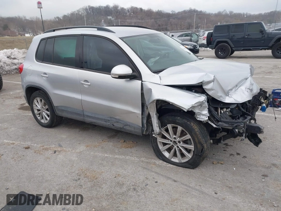 2015 Volkswagen Tiguan SE with VIN WVGAV7AX5FW592216, listed as a IAAI auction lot 41401020 with 110,726 mi miles and . Bid and sale history available at DreamBid. Image 1.