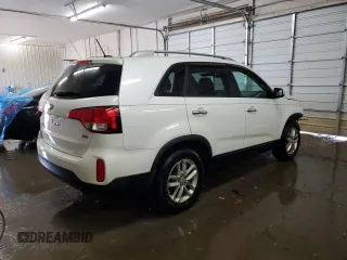 2015 Kia Sorento LX with VIN 5XYKT4A69FG658073, listed as a Copart auction lot 49642255 with 162,733 mi miles and Salvage Title. Bid and sale history available at DreamBid. Image 3.