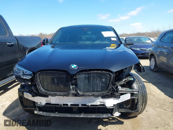 2022 BMW X4 xDrive30i z VIN 5UX33DT08N9M99042, wystawiony jako IAAI lot #42032331 z przebiegiem 34 363 mil mil oraz . Historia ofert i sprzedaży dostępna na DreamBid. Obrazek 13.