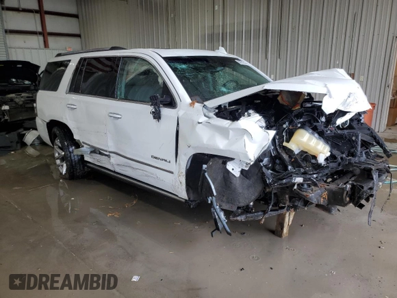 2019 GMC Yukon Denali with VIN 1GKS2CKJXKR300027, listed as a Copart auction lot 66601544 with 0 mi miles and Salvage Title. Bid and sale history available at carsss.com. Image 4.