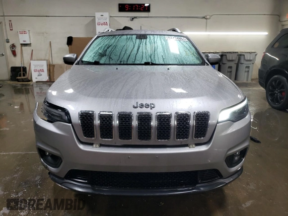 2020 Jeep Cherokee Latitude Plus z VIN 1C4PJMLB6LD548551, wystawiony jako Copart lot #84734864 z przebiegiem 69 834 mil mil oraz Nie do naprawy • Non repairable. Historia ofert i sprzedaży dostępna na DreamBid. Obrazek 5.