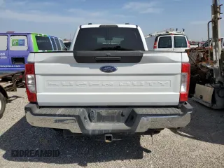 2022 Ford F-250 XL z VIN 1FT7W2B6XNEG40026, wystawiony jako Copart lot #48068985 z przebiegiem 106 797 mil mil oraz Szkoda całkowita • Salvage title. Historia ofert i sprzedaży dostępna na DreamBid. Obrazek 6.