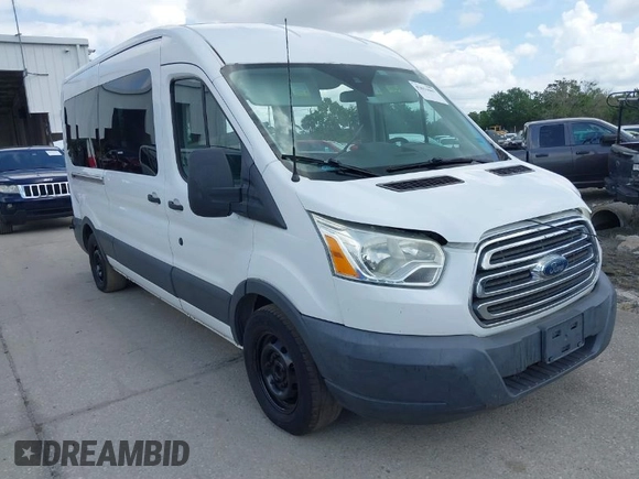 2015 Ford Transit XL z VIN 1FBZX2CG6FKB08485, wystawiony jako IAAI lot #42011667 z przebiegiem 229 118 mil mil oraz . Historia ofert i sprzedaży dostępna na DreamBid. Obrazek 1.
